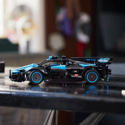 LEGO Technic 42162 - Bugatti Bolide Agile Blue - Image 6