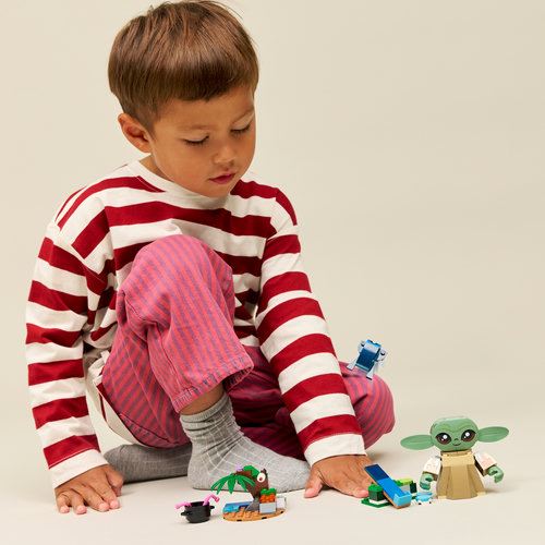 LEGO® Star Wars™ 75443 - Lar do Grogu - Image 2