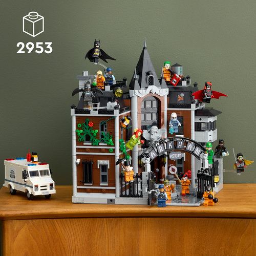 LEGO® Super Heroes 76300 - Arkham Asylum™ - Image 3
