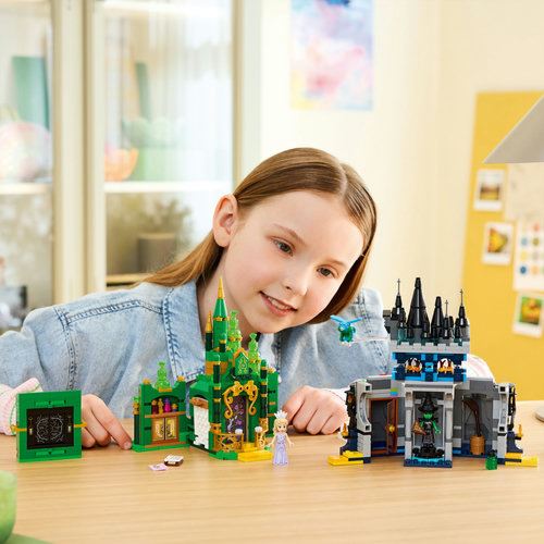 LEGO® Wicked 75689 - Emerald City e Castelo de Kiamo Ko - Image 7
