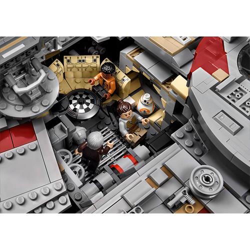 LEGO Star Wars 75192 Millennium Falcon - Image 8