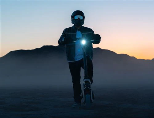Trotinete Elétrica Ninebot by Segway Superscooter GT3 E 700W - Image 14