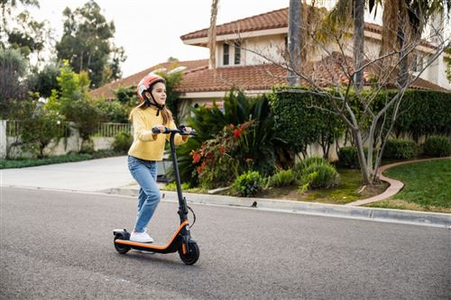 Trotinete Elétrica Segway Ninebot KickScooter C2E - Image 5